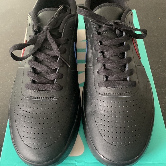 NIKE SB TEAM CLASSIC DEADSTOCK 2019 - Picture 2 of 11